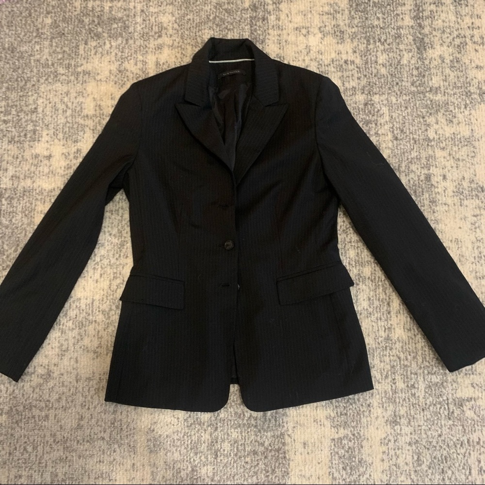 ELIE TAHARI BLAZER